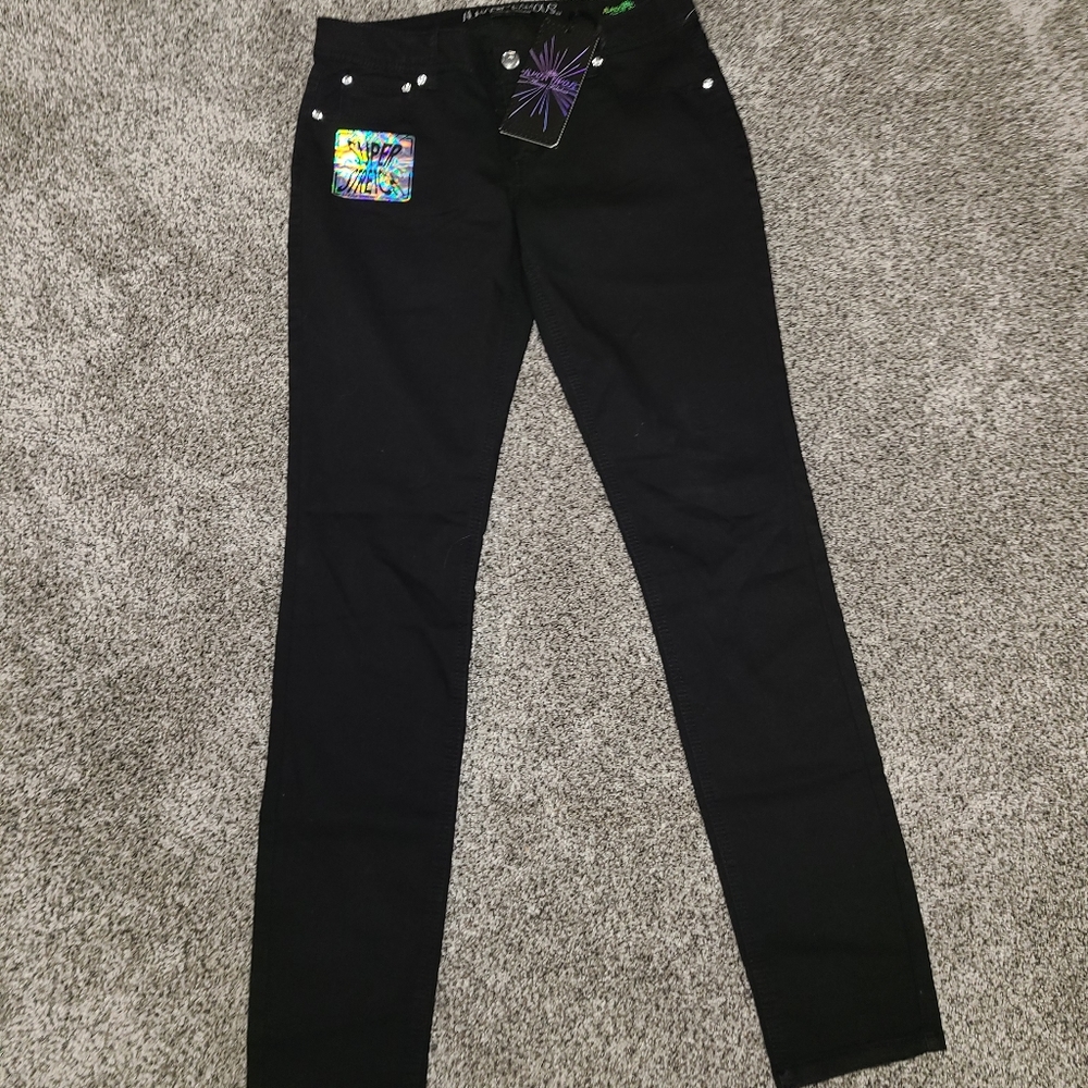 🌷Almost Famous Jeggings